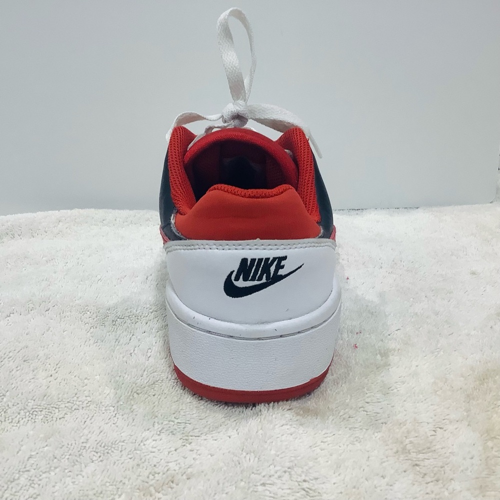 Nike Full Force Low Size 6Y - Picture 6 of 6